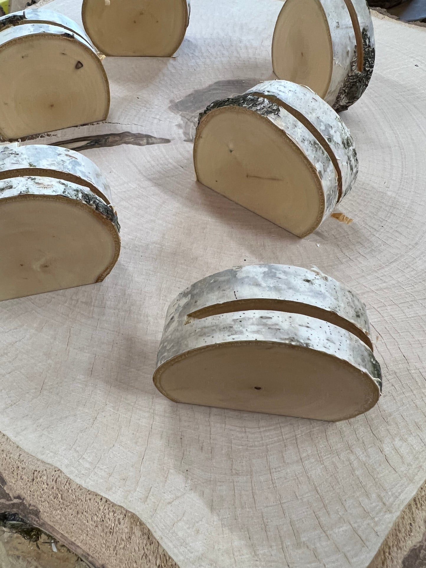 Menükartenhalter „halb stehend“ Namenhalter Hochzeit Tischdeko Birke