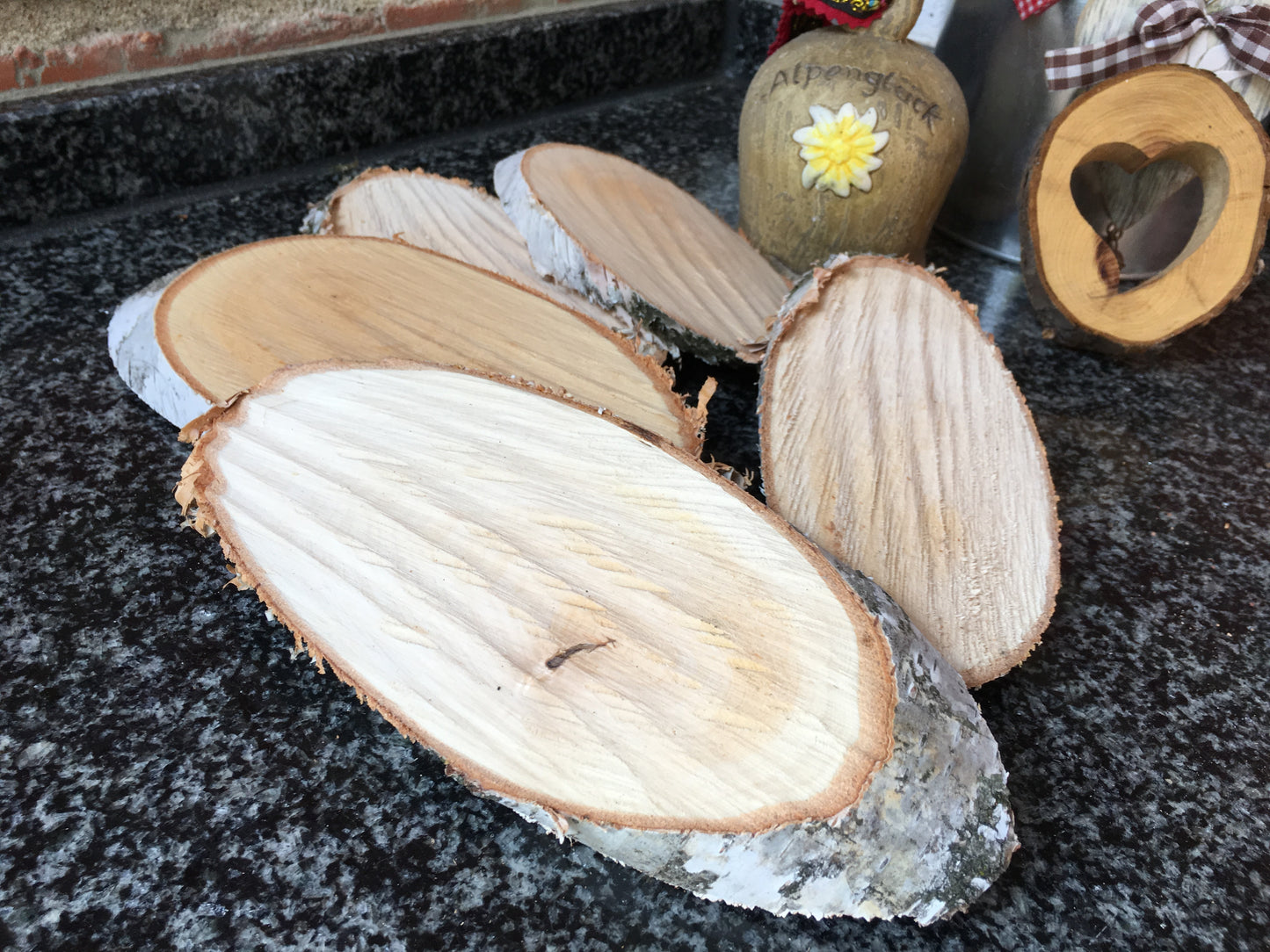 Ovale Baumscheiben in Birke verschiedene Größen