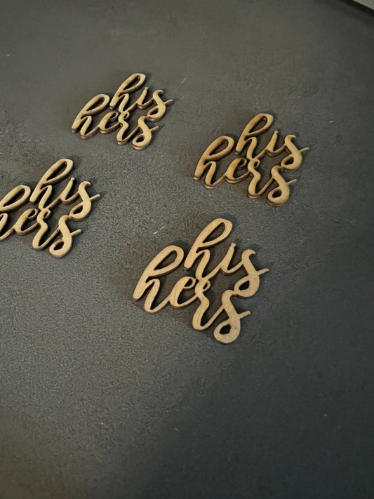 Streudeko his & hers für Hochzeit für Baumscheiben Holzscheiben Tischdeko